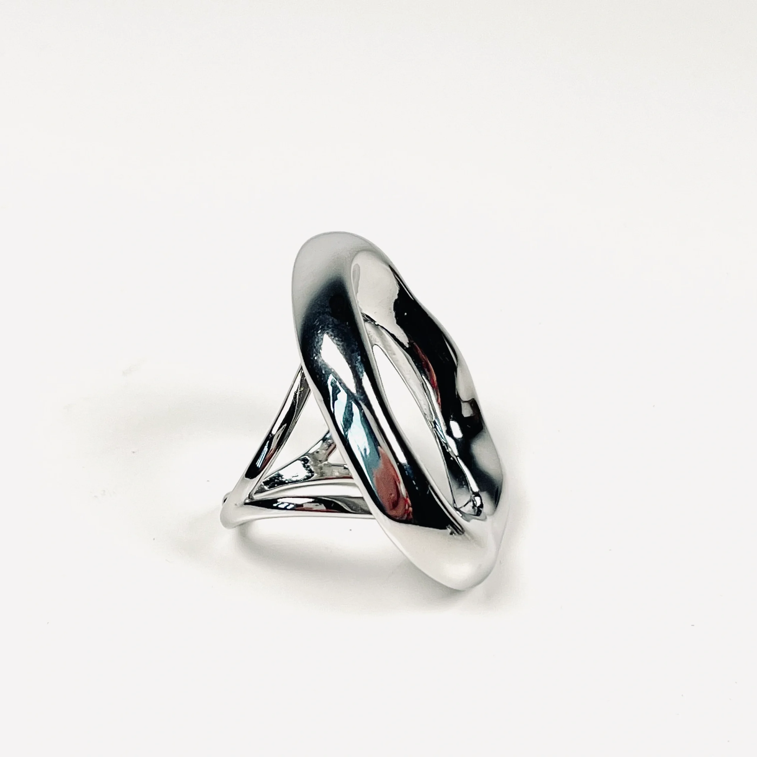 Grosse bague argent cercle ajouré en acier inoxydable