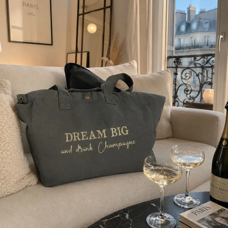 Sac fourre-tout kaki - Slogan "Dream Big and drink Champagne" en doré pailleté - Création La Strasseuse